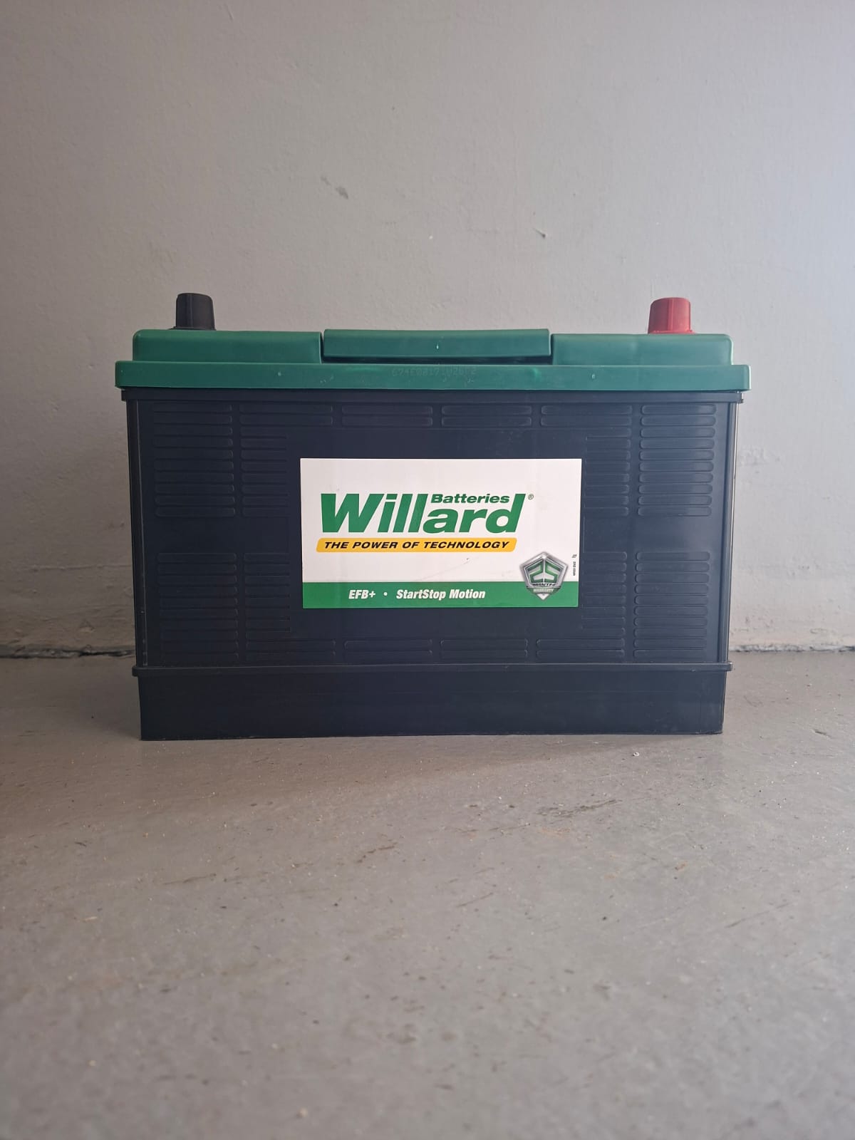 willard batteries 674
